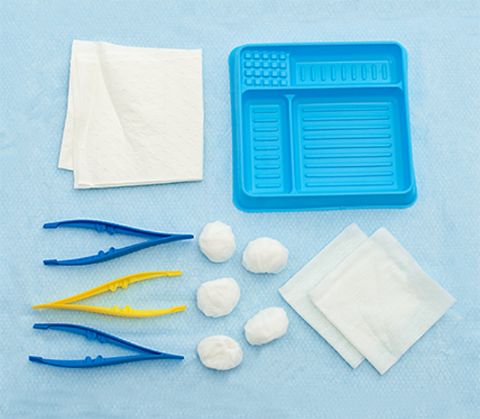 Basic Dressing Pack w Non Woven Swabs and Balls
