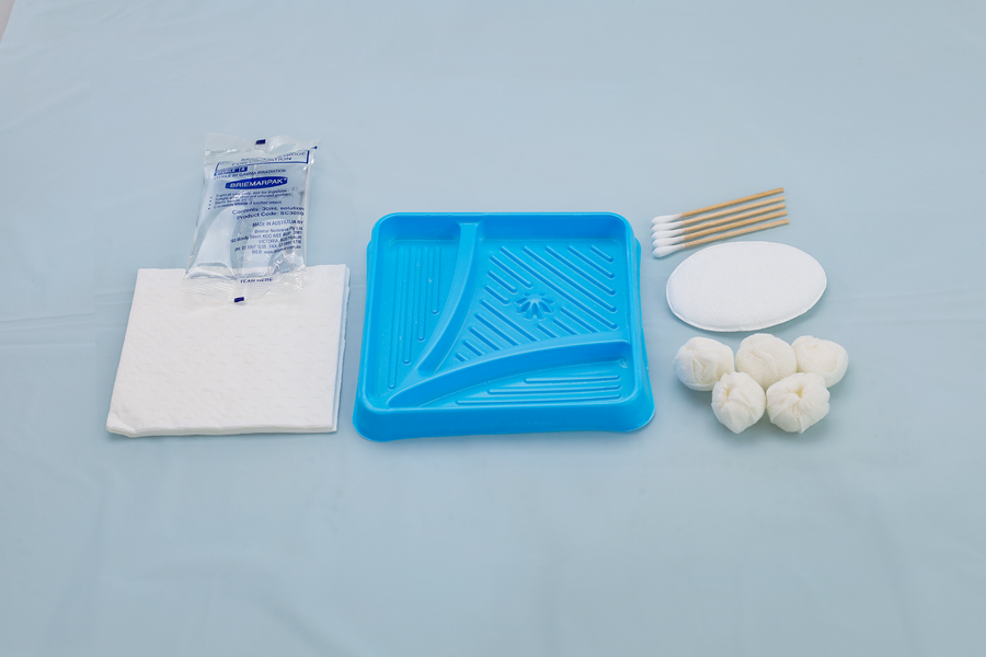 Eye Dressing Pack with Saline Rinse Sachet
